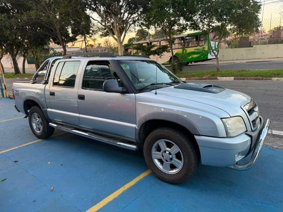 CHEVROLET S10 2.4 ADVANTAGE 4X2 CD 8V FLEX 4P MANUAL